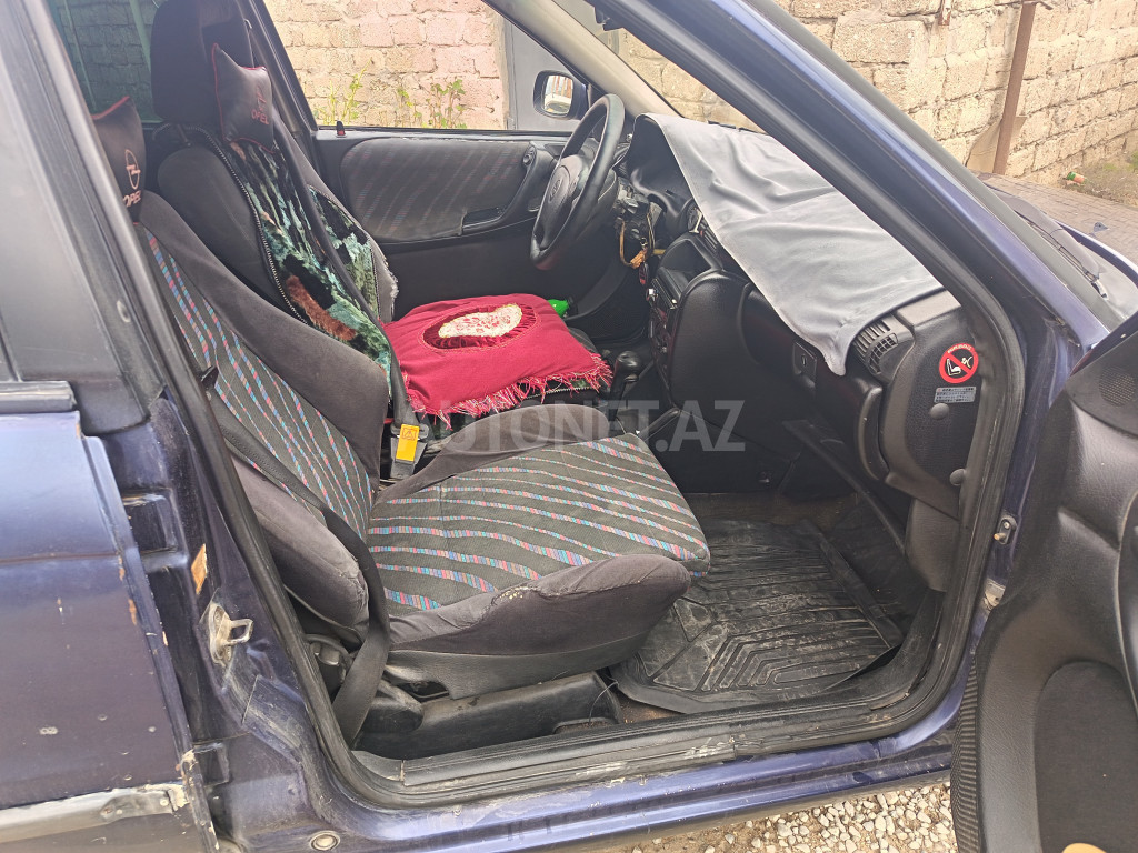 Opel Astra 1996