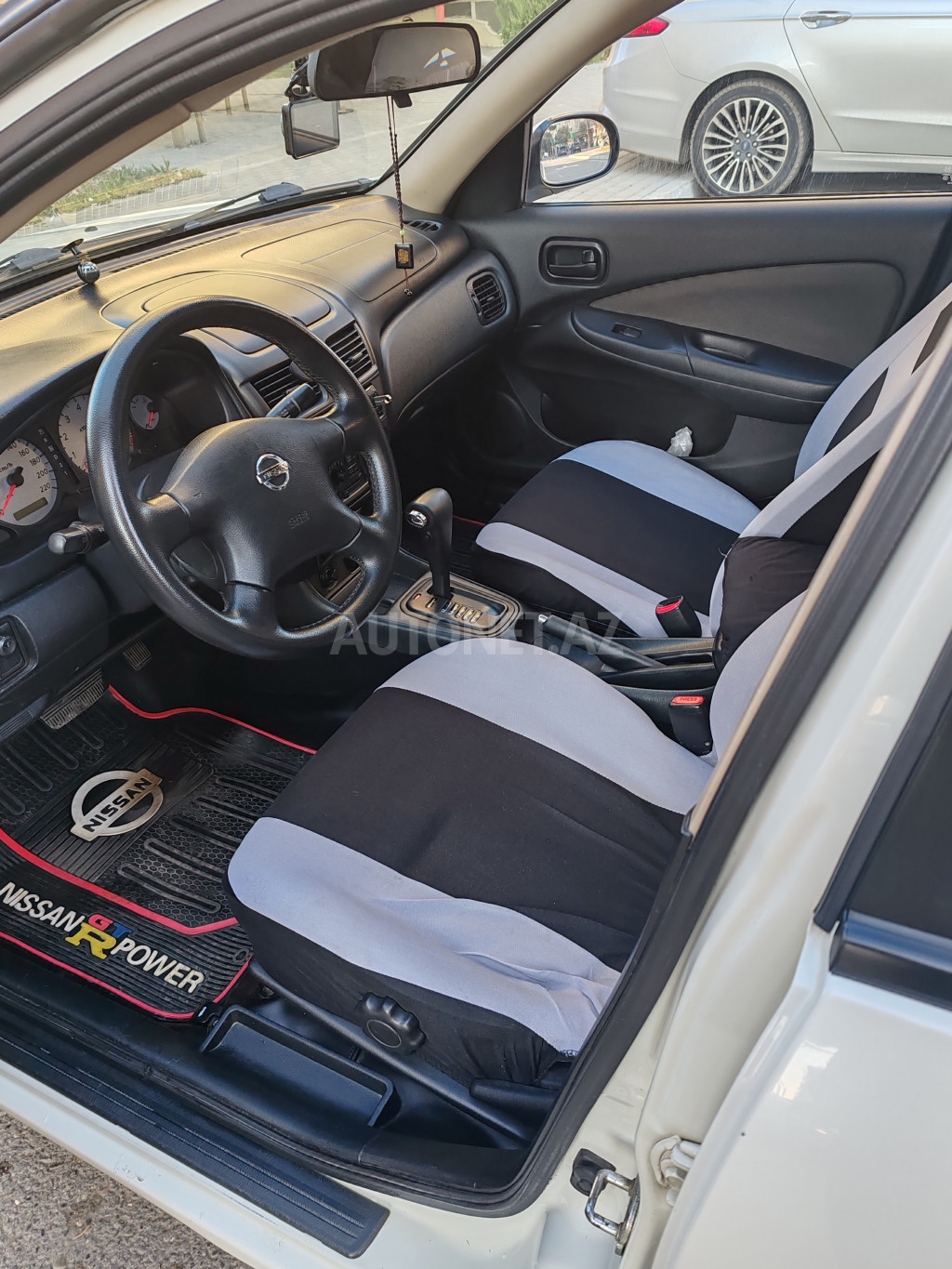Nissan Sunny 2007