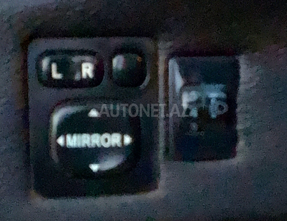 Toyota Vitz 2015