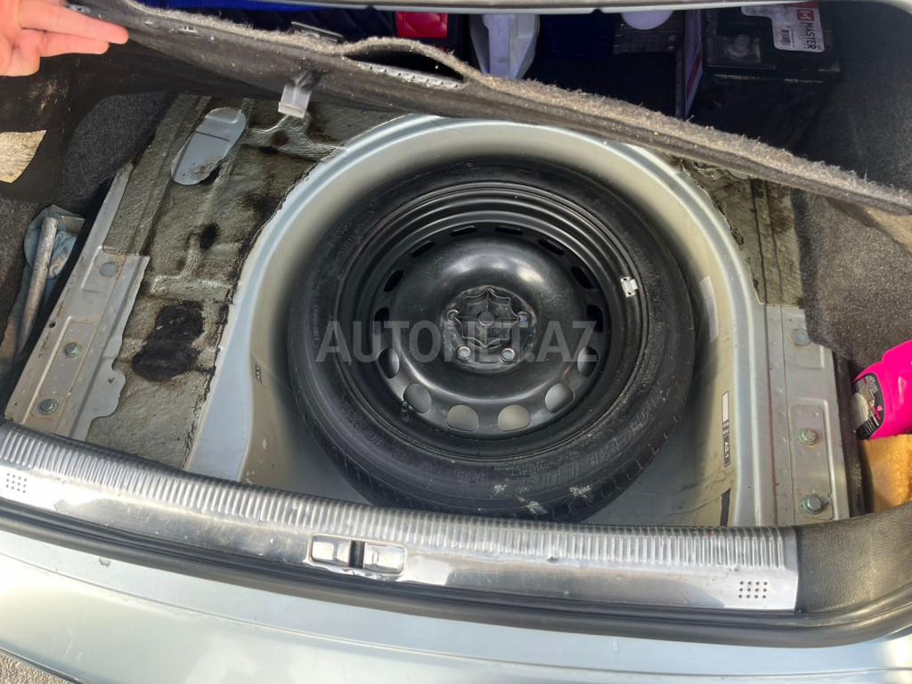 Volkswagen Passat 2002