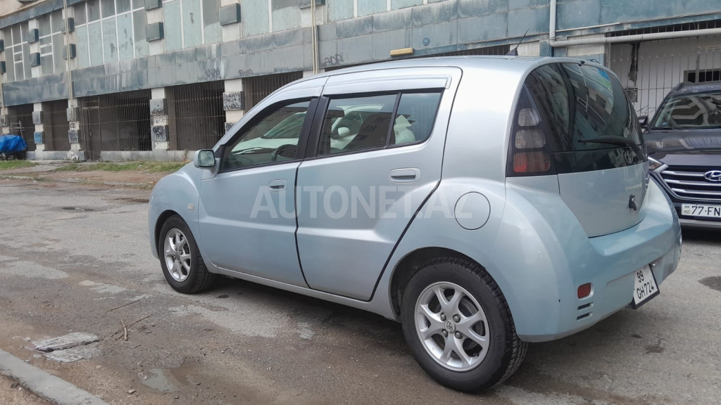 Toyota Yaris 2003