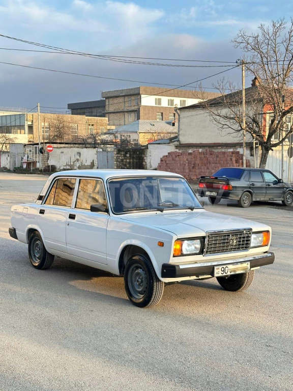 LADA (VAZ) 2107 2009