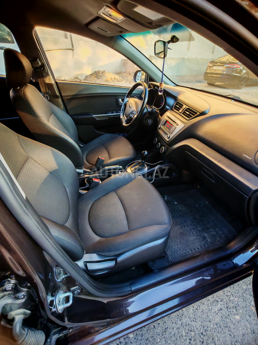 Kia Rio 2015
