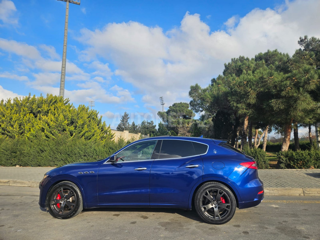 Maserati Levante 2021