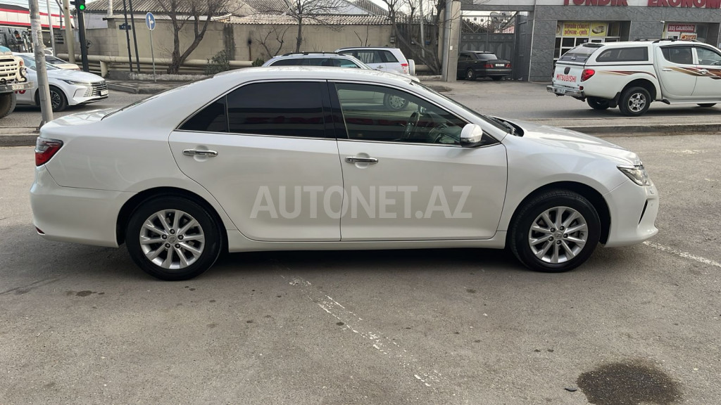 Toyota Camry 2014