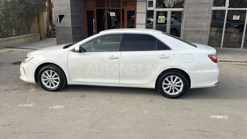 Toyota Camry 2014
