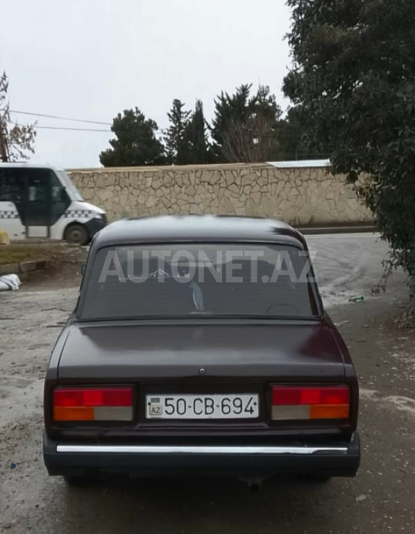 LADA (VAZ) 2107 2005