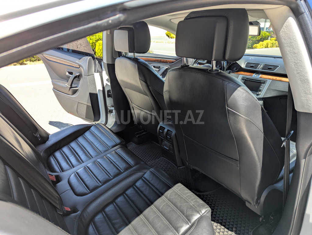 Volkswagen Passat CC 2012