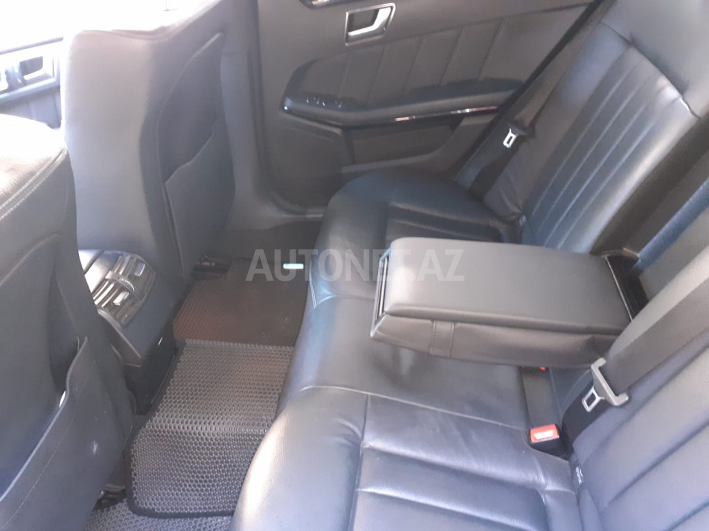 Mercedes E 220 2015
