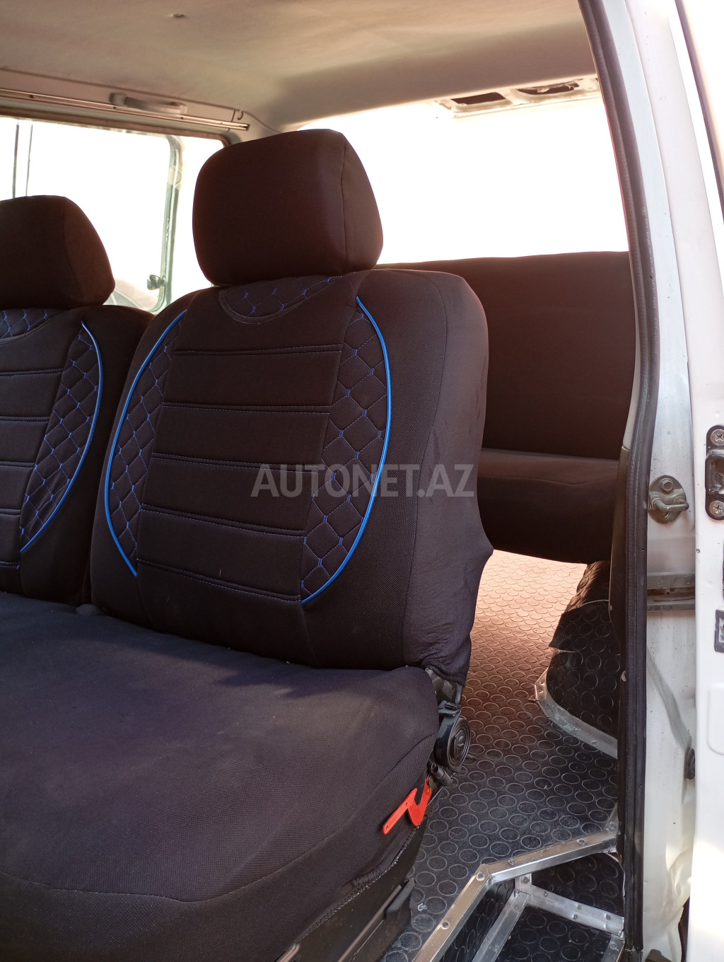 Mitsubishi L300 1986