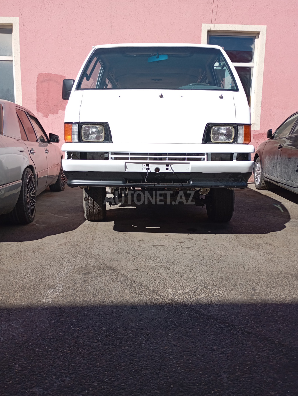 Mitsubishi L300 1986