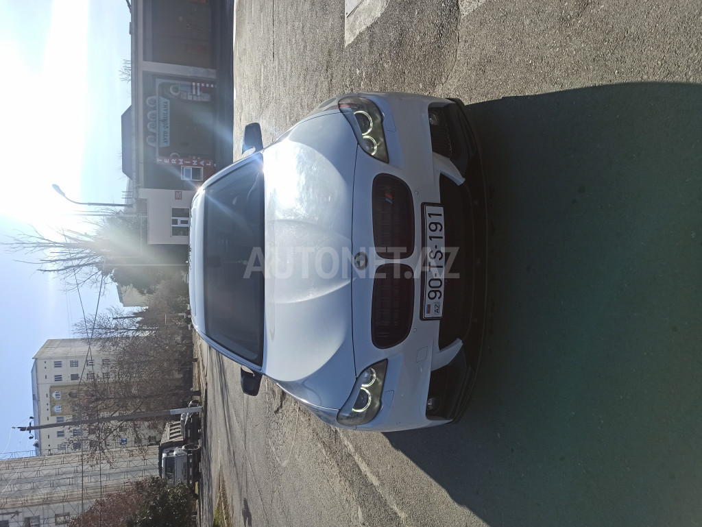 BMW 528 2012