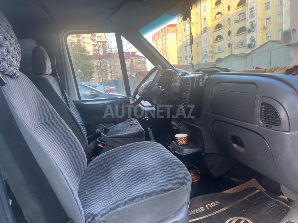 Ford Transit 2002