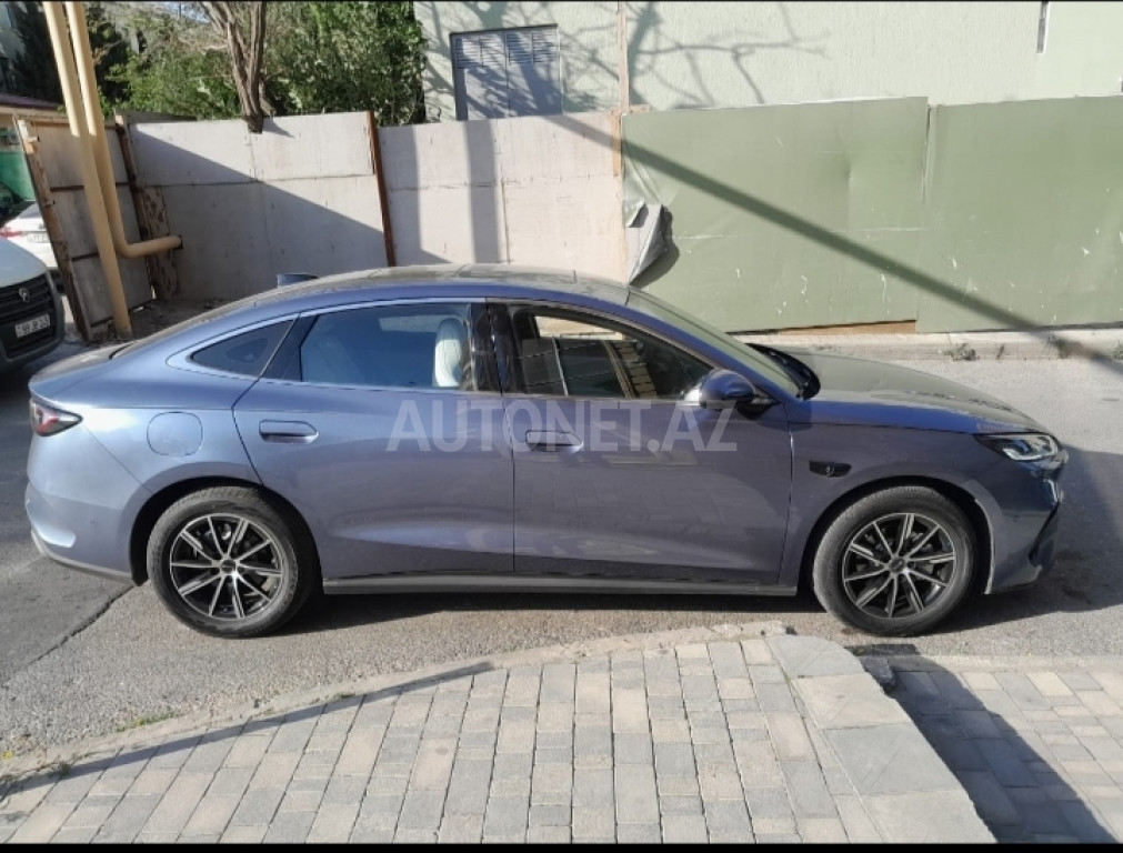 BYD S6 2025