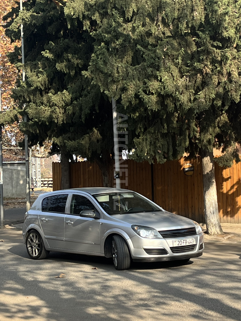 Opel Astra 2006