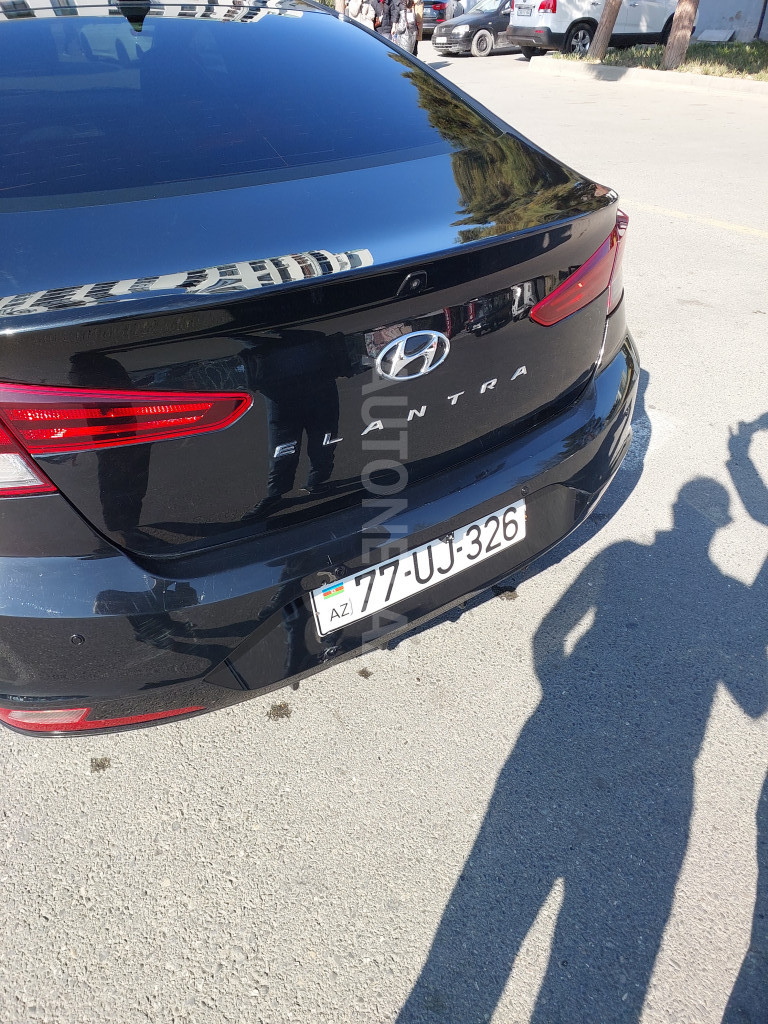 Hyundai Elantra 2020
