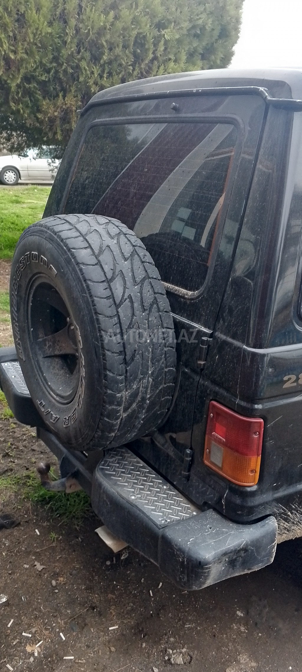 Mitsubishi Pajero 1990