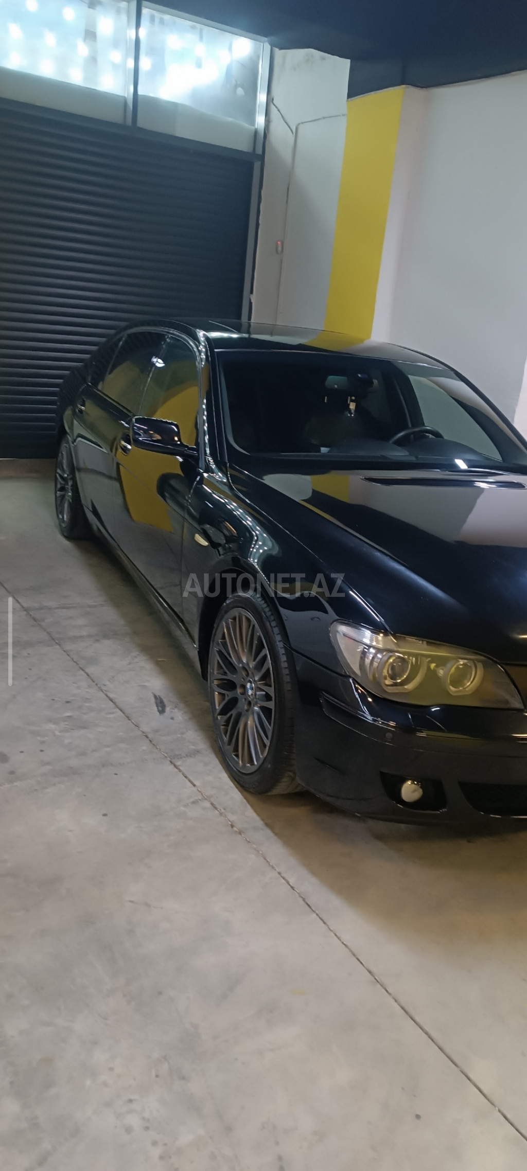 BMW 750 2006