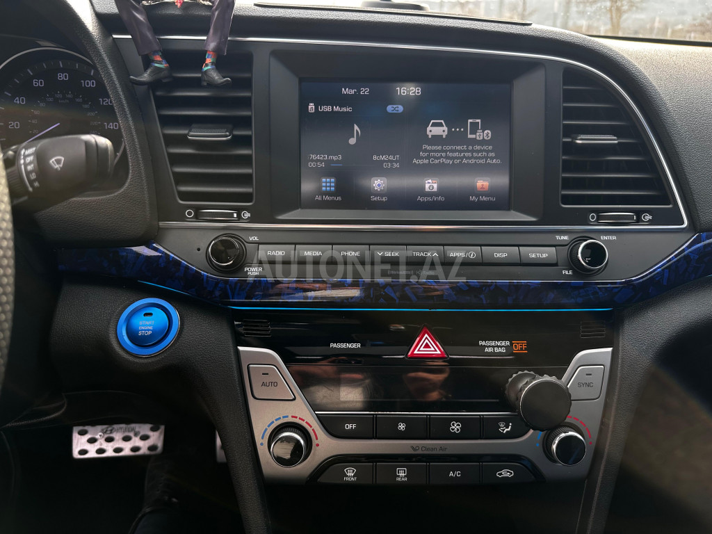 Hyundai Elantra 2017
