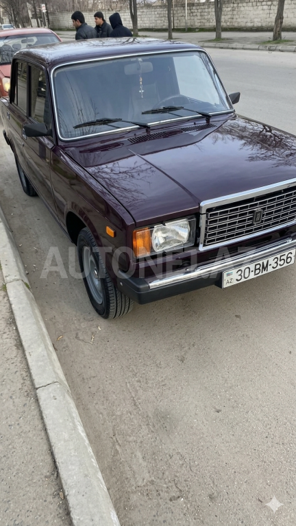 LADA (VAZ) 2107 2000