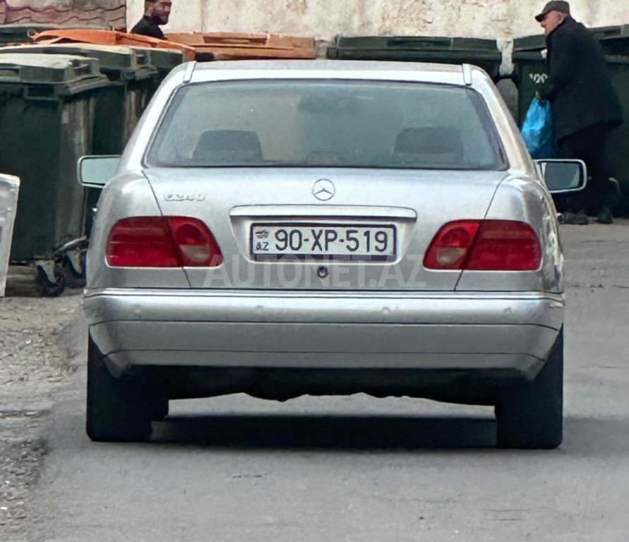 Mercedes E 240 1998