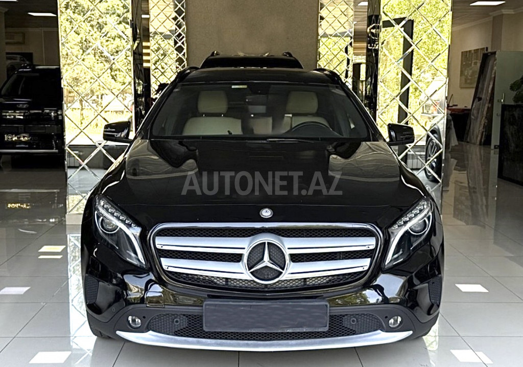 Mercedes GLA 250 2015