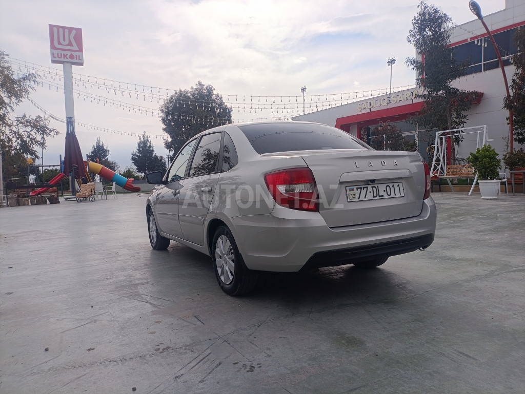 LADA (VAZ) Granta 2018