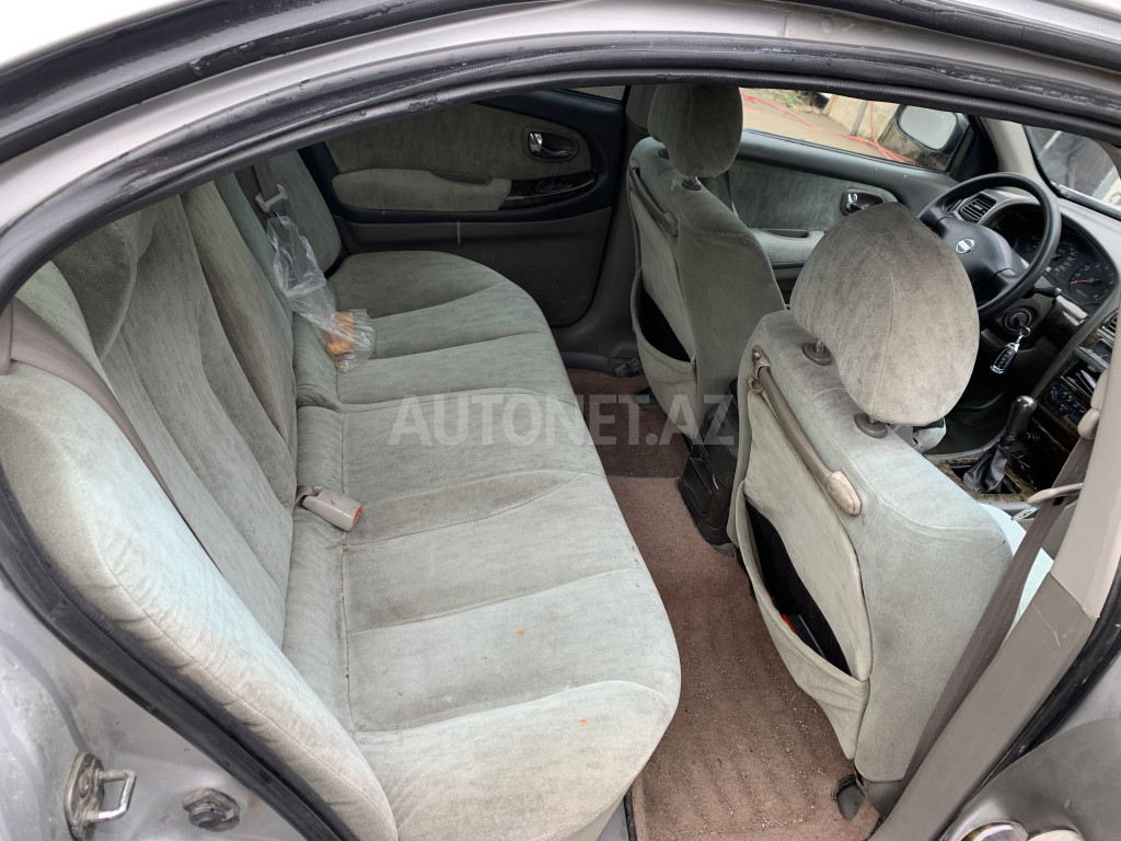 Nissan Maxima 2001