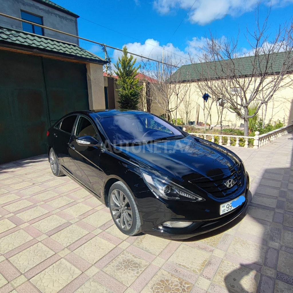 Hyundai Sonata 2012