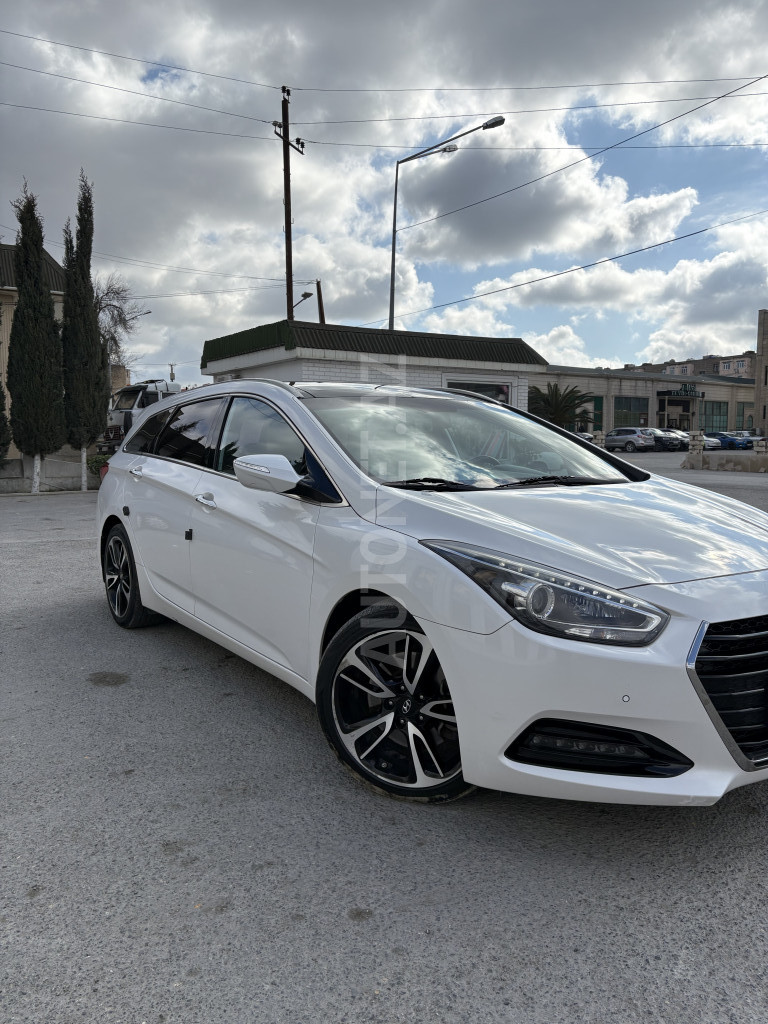 Hyundai i40 2016