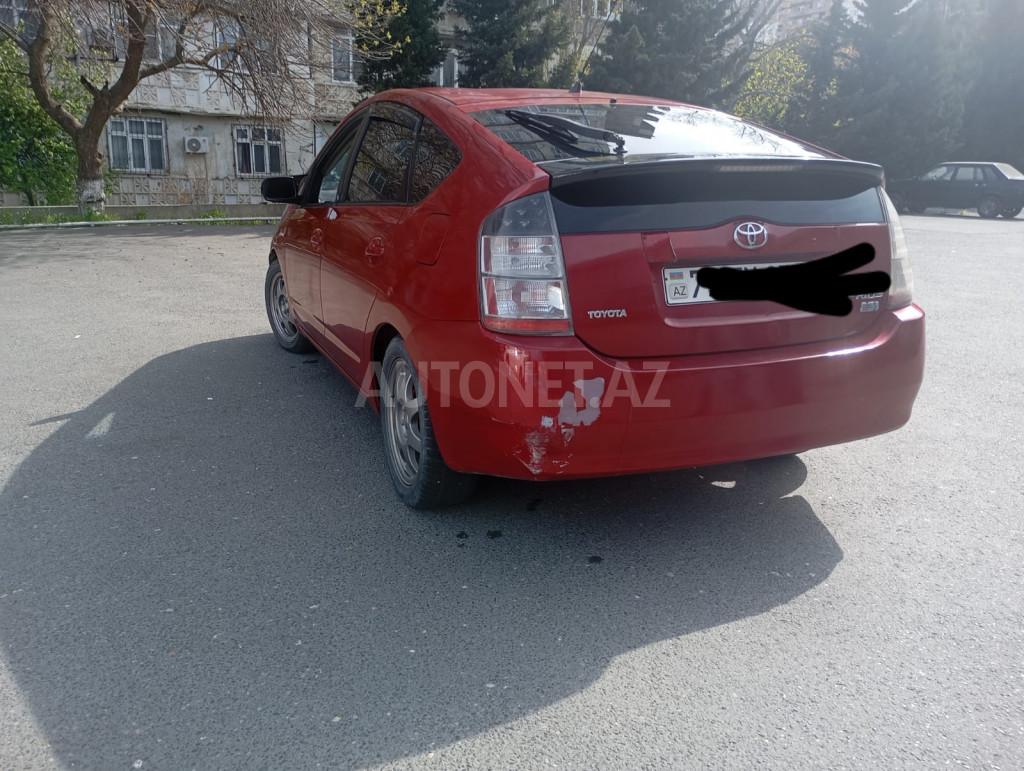 Toyota Prius V 2008