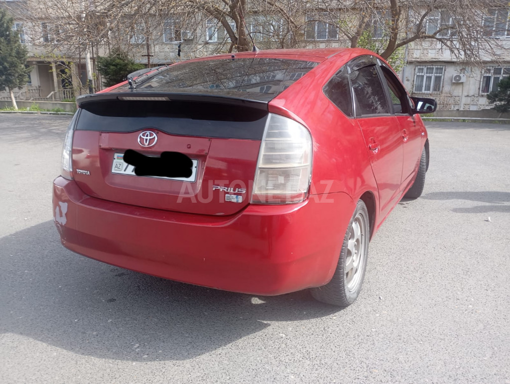 Toyota Prius V 2008