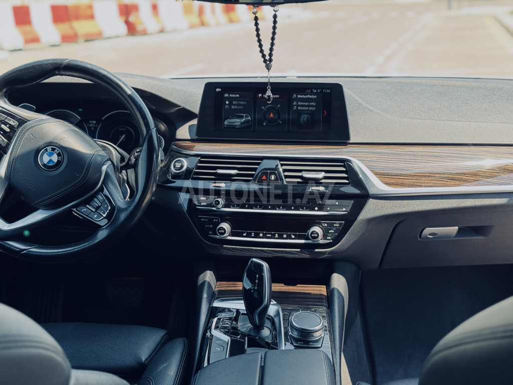 BMW 530 2018