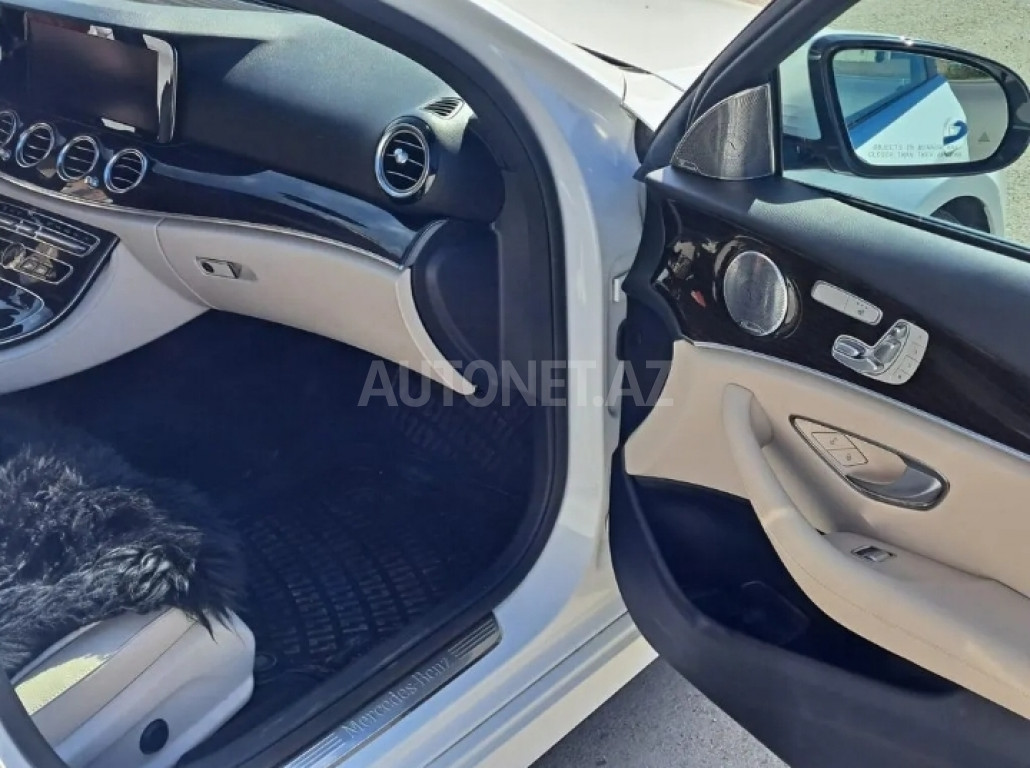 Mercedes E 200 2019