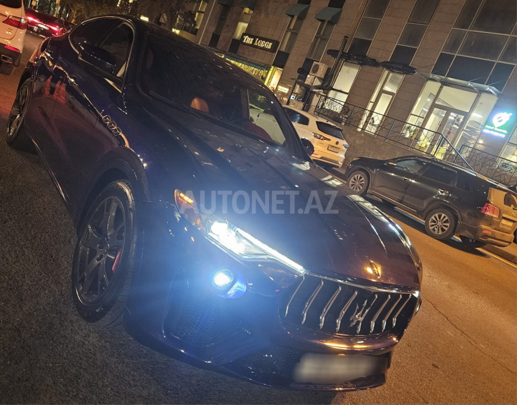 Maserati Levante 2021
