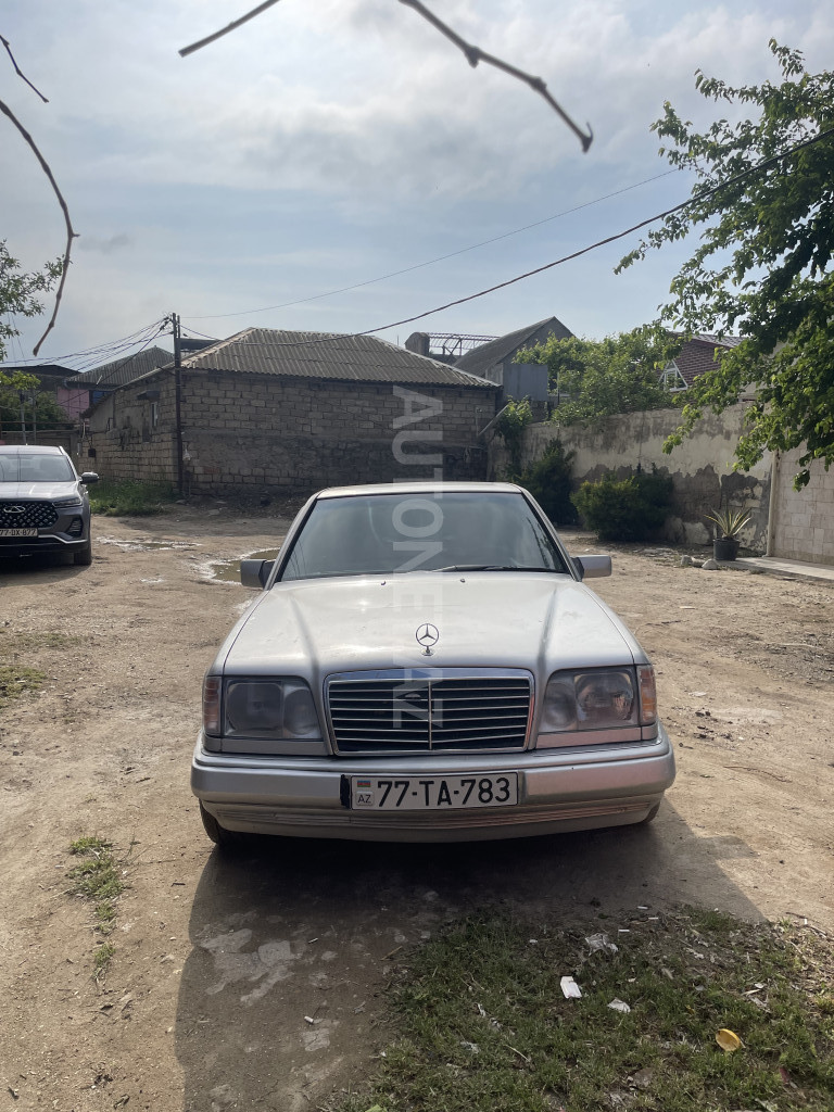 Mercedes E 220 1994