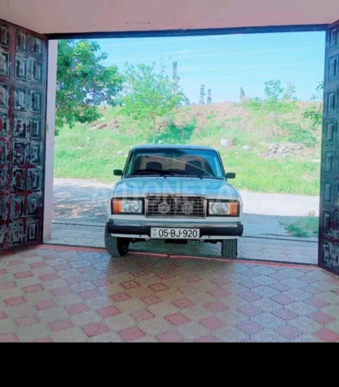 LADA (VAZ) 2107 2009