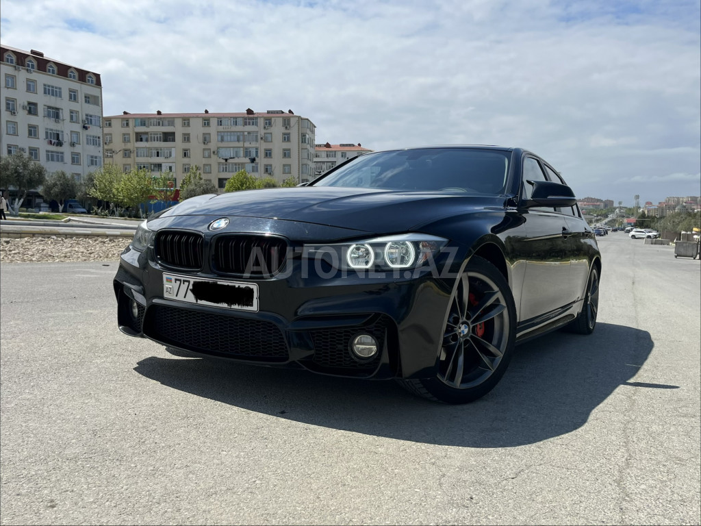 BMW 328 2012