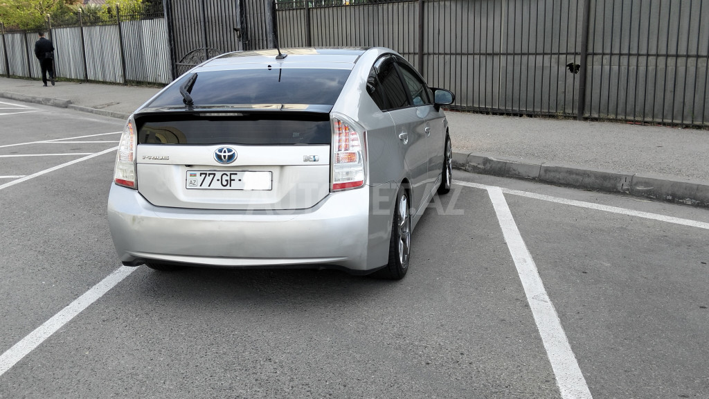 Toyota Prius 2010