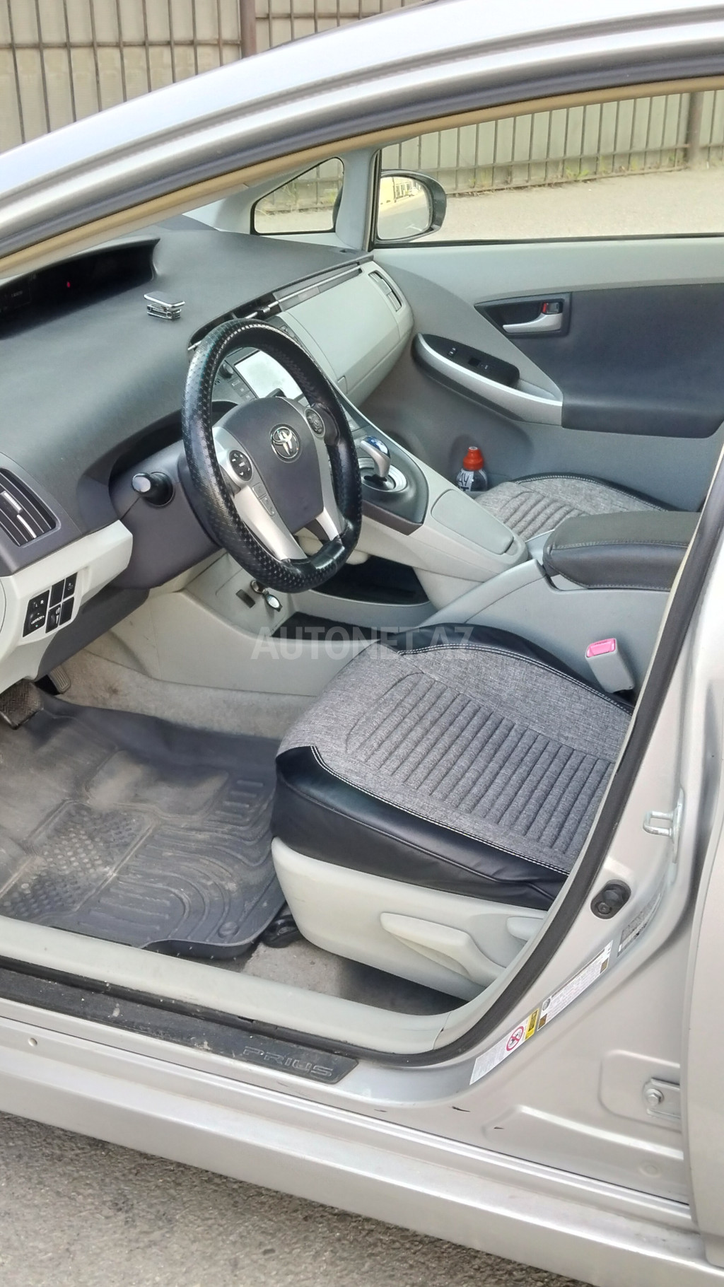 Toyota Prius 2010