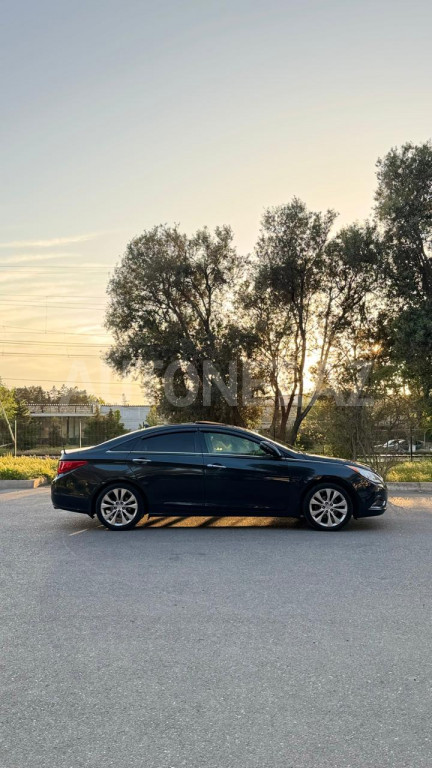 Hyundai Sonata 2013