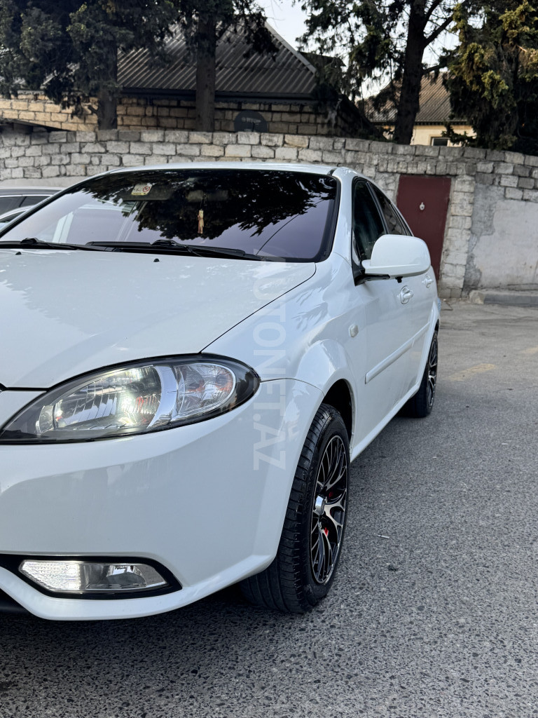 Daewoo Gentra 2013