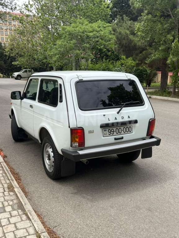 LADA (VAZ) Niva 2013