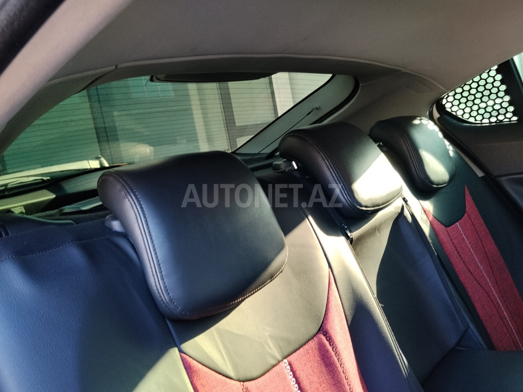 MG 6 2012