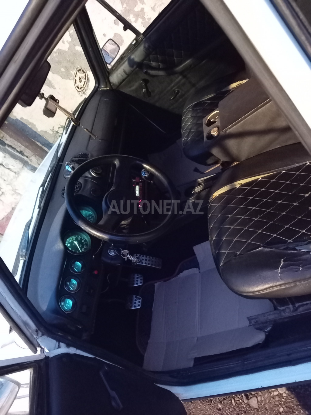 LADA (VAZ) 2106 1980