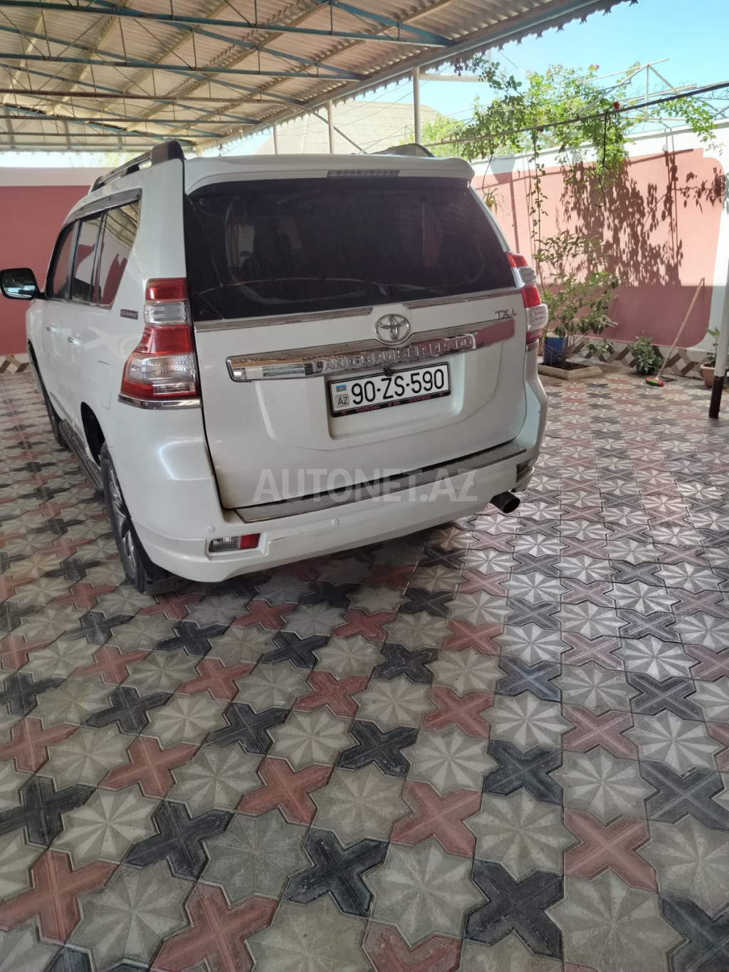 Toyota Land Cruiser Prado 2012