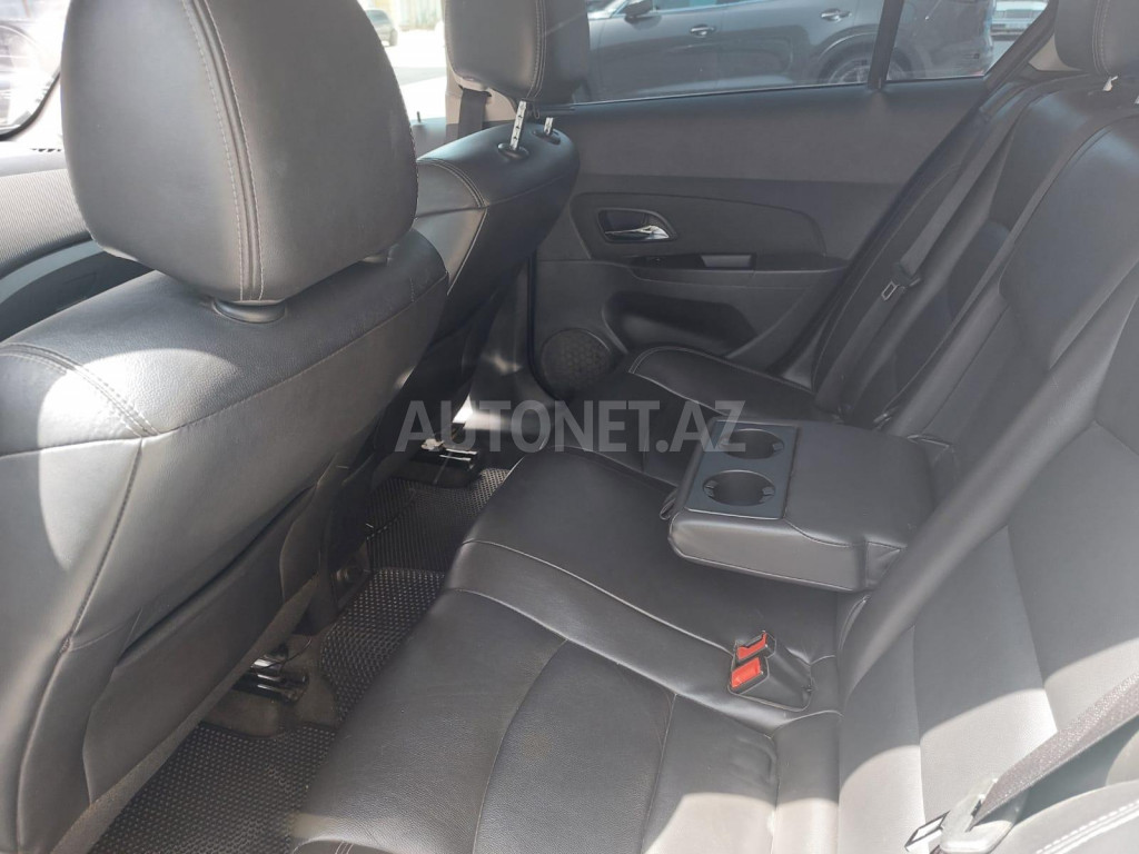 Chevrolet Cruze 2013