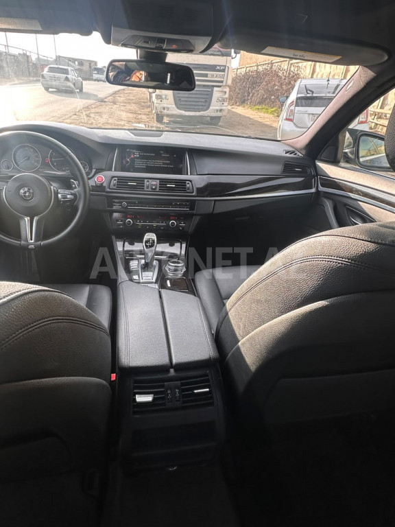 BMW 528 2016
