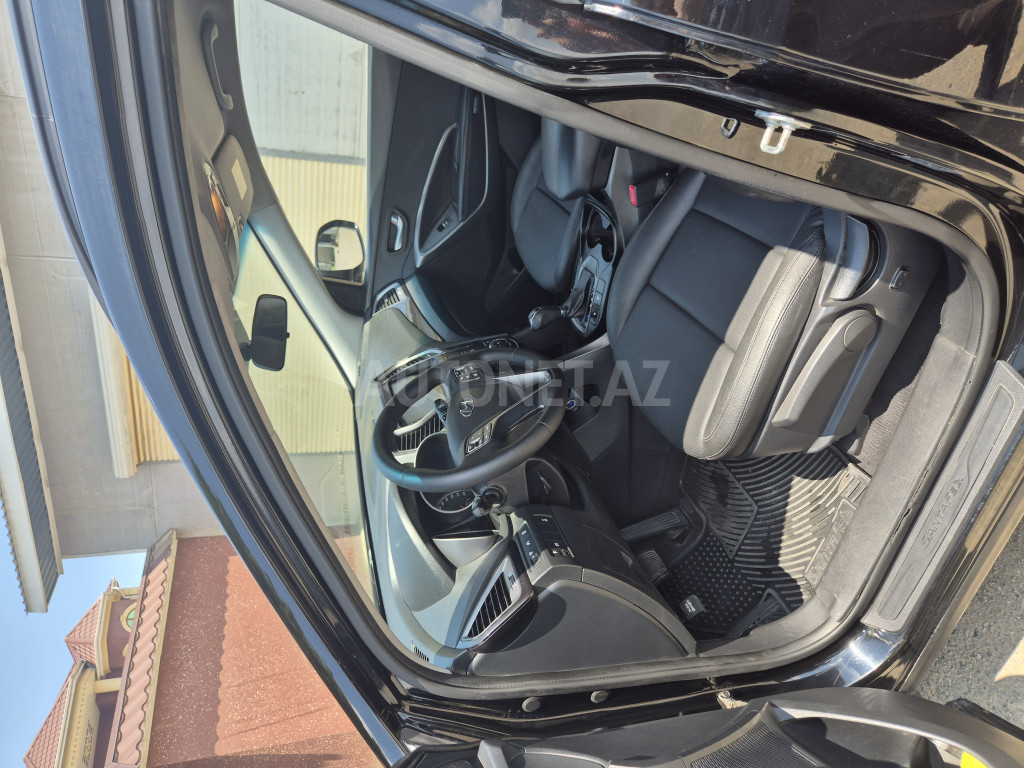 Hyundai Santa Fe 2014