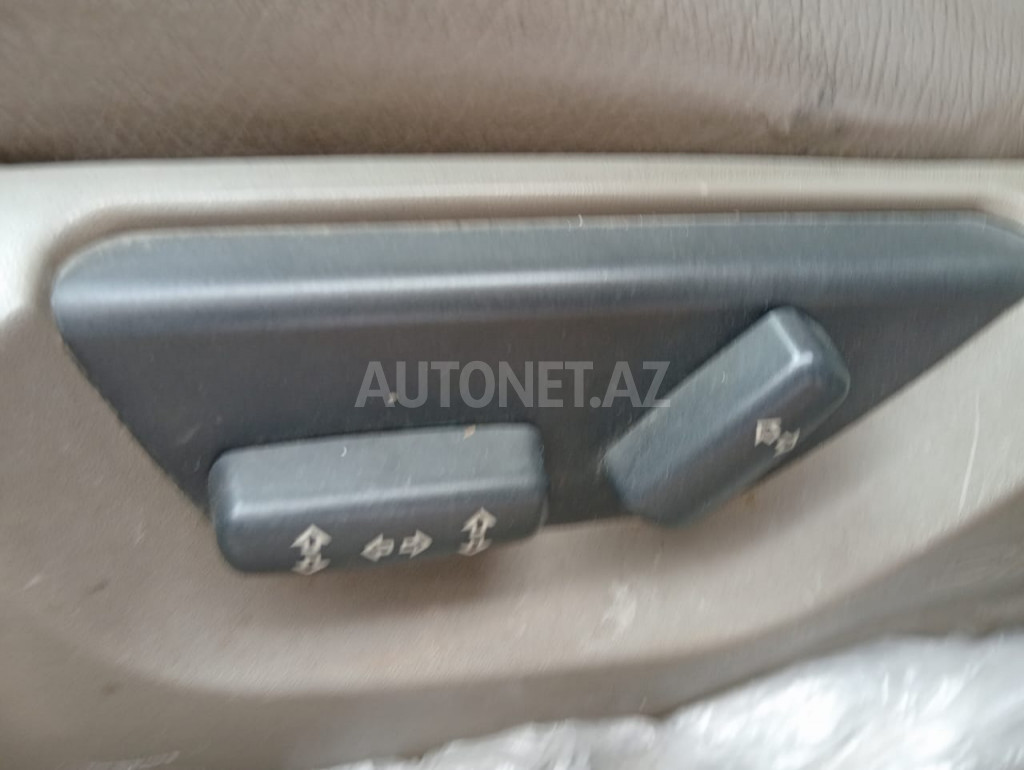 Volvo V40 2002